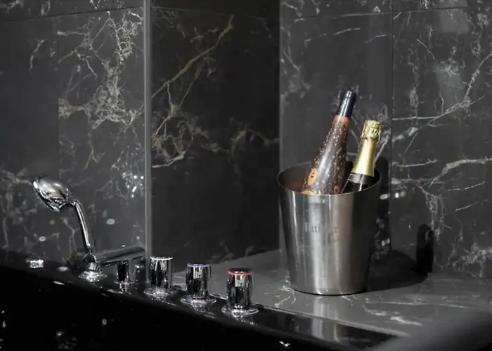 Magnifique Appartement Avec Sauna Et Jacuzzi